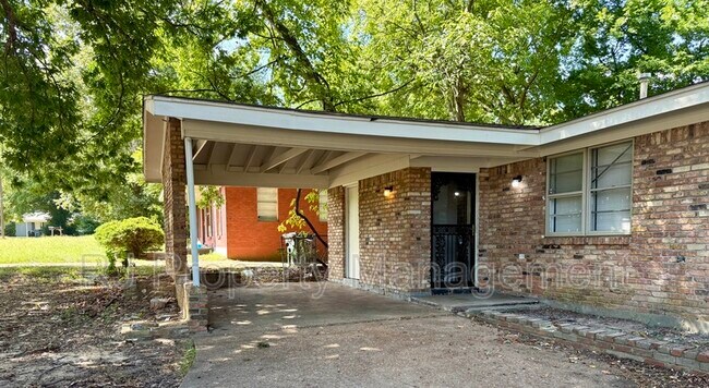 Building Photo - 3417 Edgar St