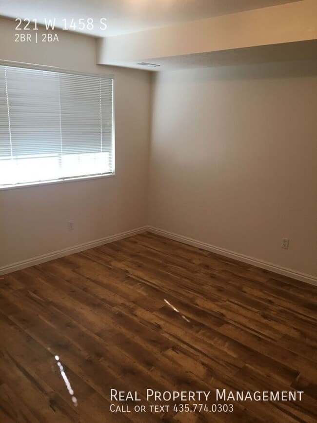 Building Photo - 221 W 1458 S