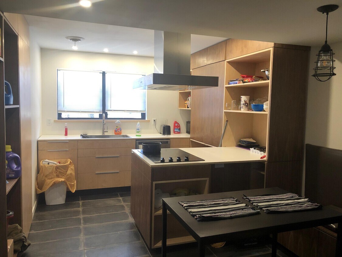 Foto principal - 711 N Juliette Ave