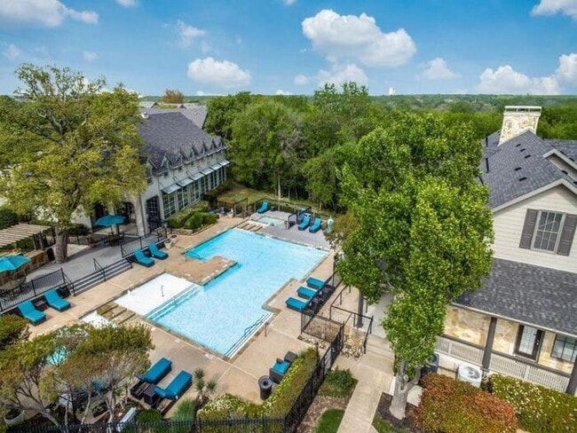 Foto del edificio - 2701 Grapevine Mills Blvd N