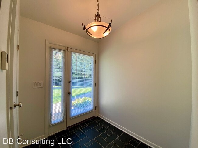 Building Photo - 2 br, 1 bath House - 11931 Snider Rd