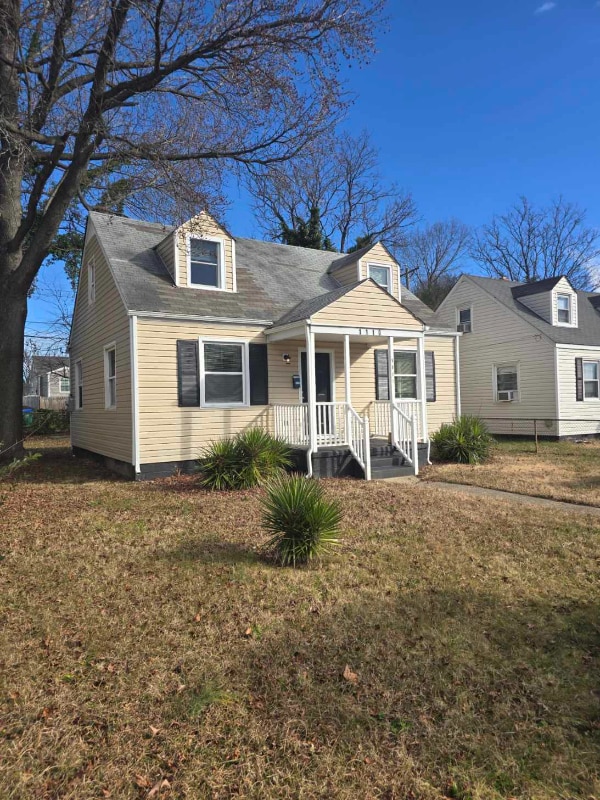 Photo - 1112 E 16th St House