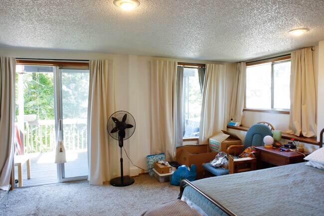 Foto del edificio - 2219 11th Ave W
