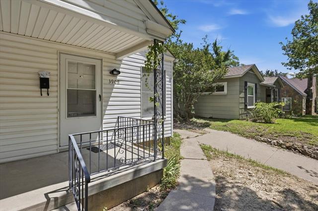 Building Photo - 3908 Linden Ave