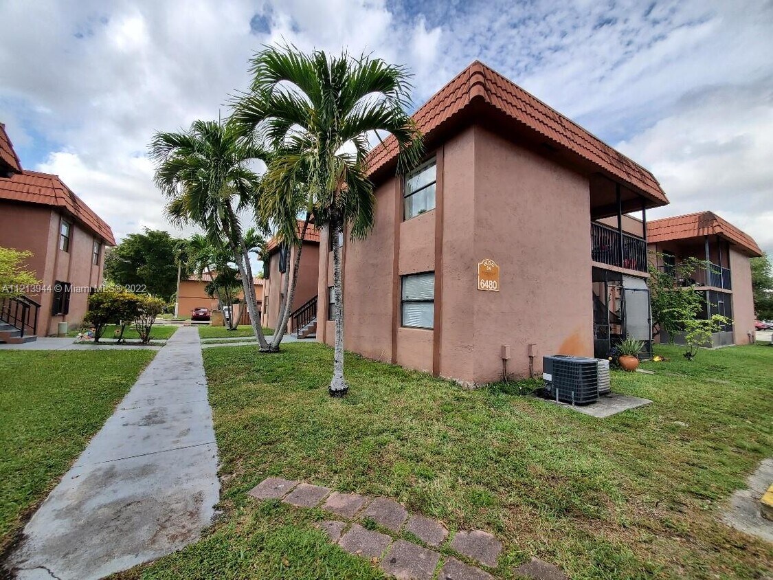 6480 W 27th Ct Unit 2254, Hialeah, FL 33016 Apartment for Rent in Hialeah, FL