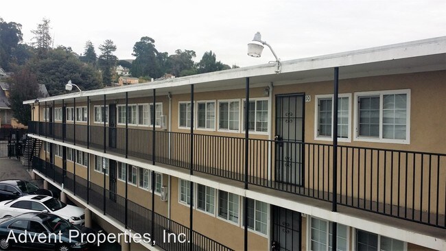 Foto del edificio - 7981 MacArthur Blvd