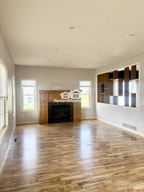 Foto del edificio - 3317 Old Stone Way NE