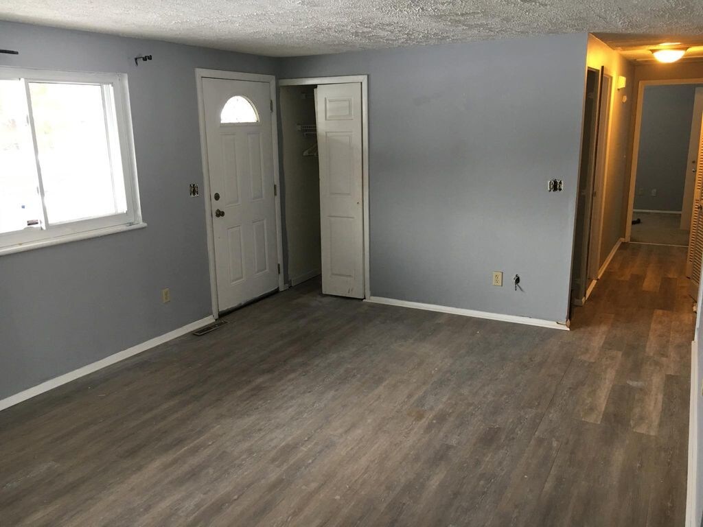 Building Photo - 1731 Wittenburg Dr