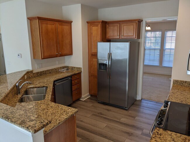 Foto del edificio - 10787 Edgepine Ln NW