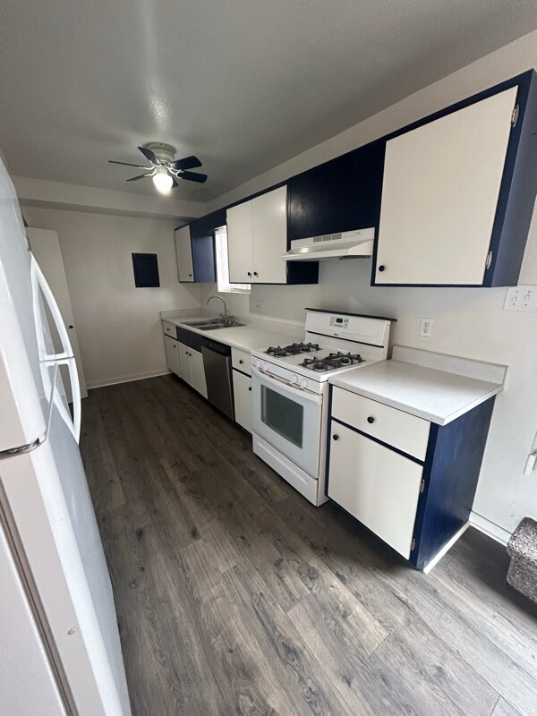 Foto del edificio - 2530 Taylor Ln