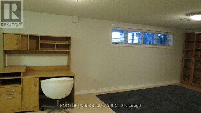 Building Photo - 12 Burleigh Heights Dr