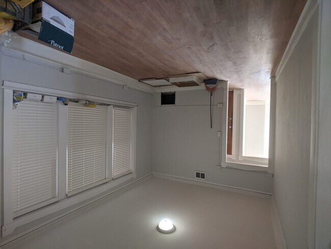 Foto del edificio - 3700 W Wrightwood Ave