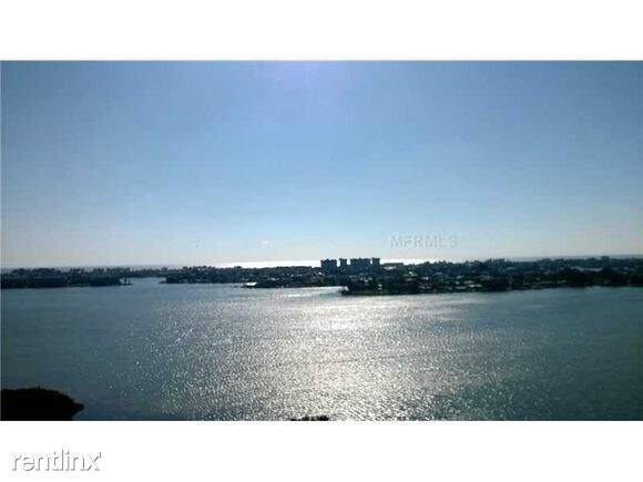 Foto del edificio - 7050 Sunset Dr S