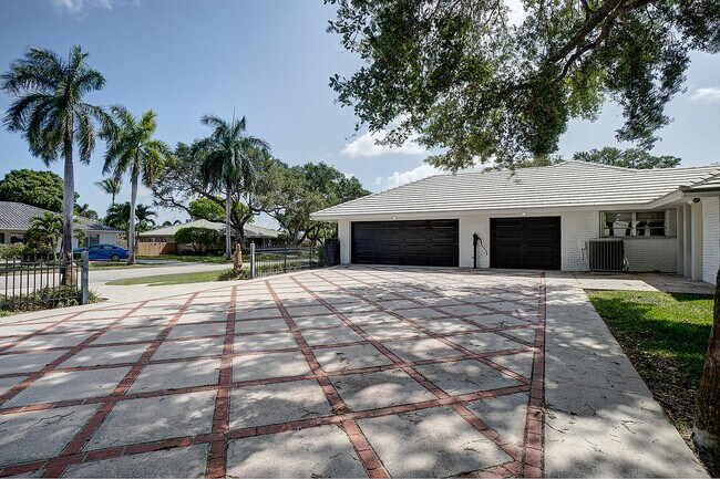 Foto del edificio - 800 SW 17th St