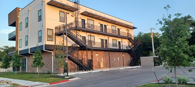 Foto del edificio - Lexington at West Boyce