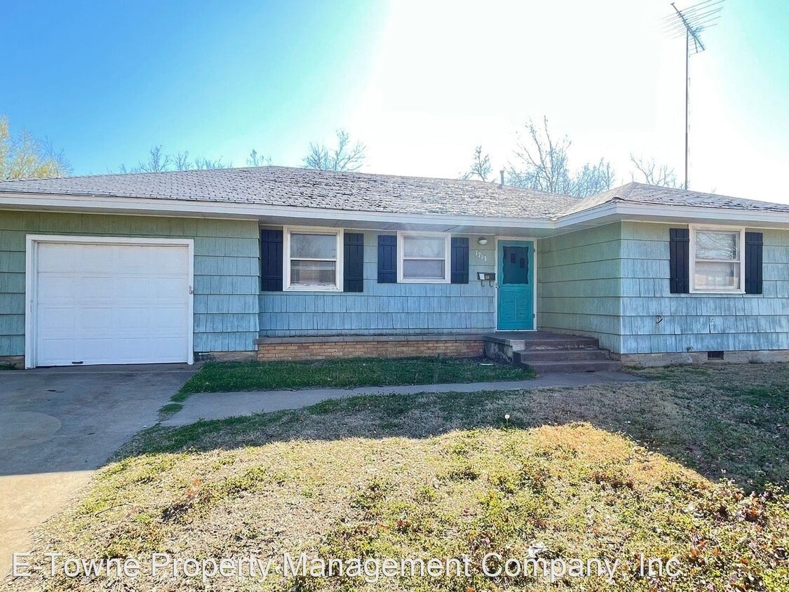 Primary Photo - 2 br, 1 bath House - 1713 N. Quincy