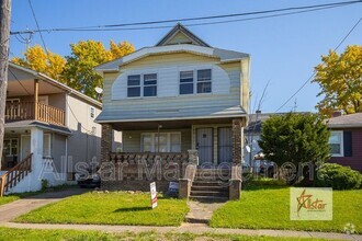 Building Photo - 3963 E 123rd St