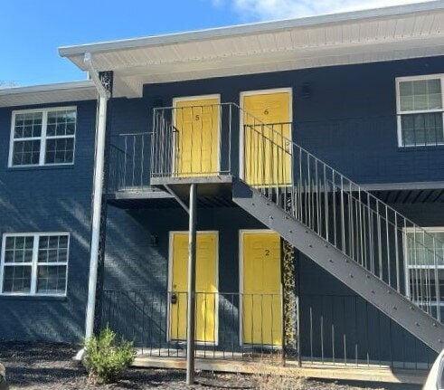 Photo - S. Knox 1bd/1ba- 1st floor Unit Available Now Apartment