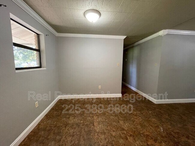 Foto del edificio - 2351 Sweetleaf St