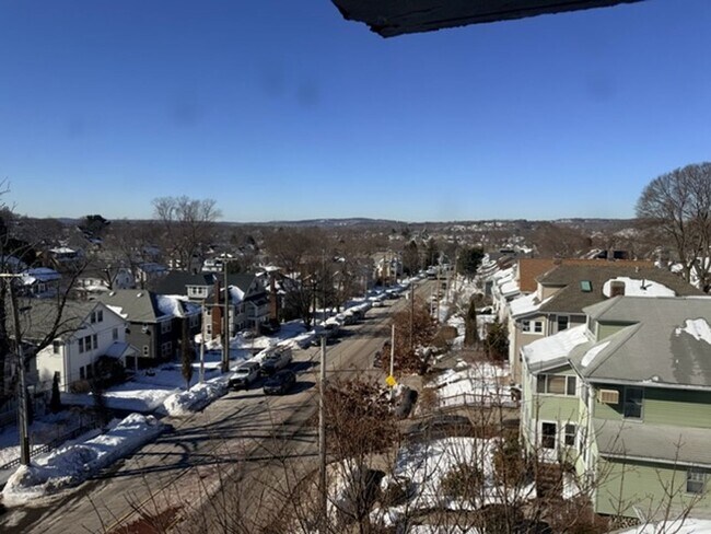 Foto del edificio - Belmont 1 Bed available now