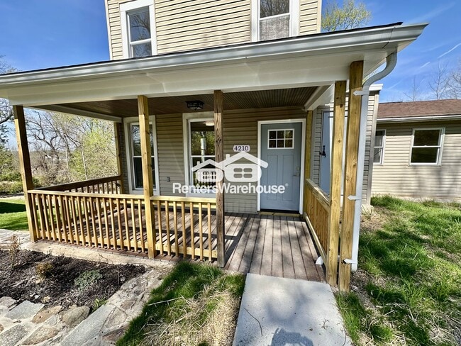 Foto del edificio - 4210 College Ave