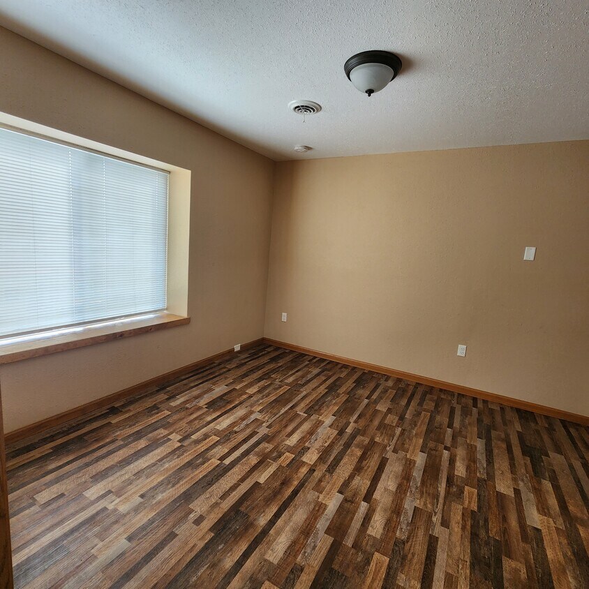 231 N Main St, Loyal, WI 54446 House Rental in Loyal, WI