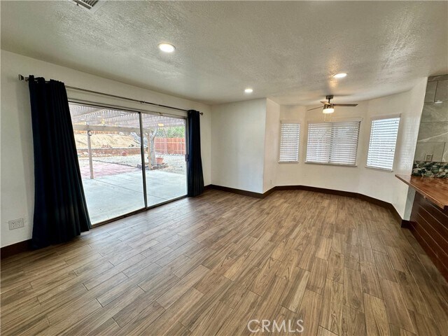 Foto del edificio - 14217 Heritage Ct