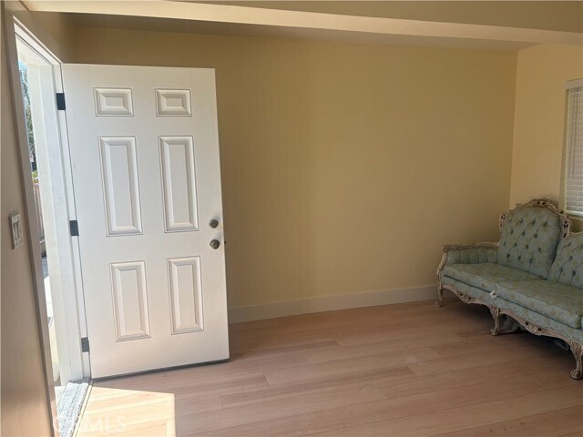 Foto del edificio - 23335 Hartland St
