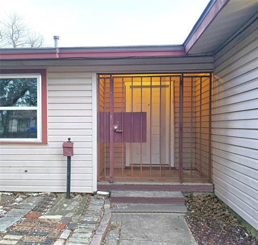 Foto del edificio - 12008 Bellafonte Dr