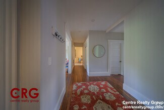 Building Photo - 1855 Beacon St