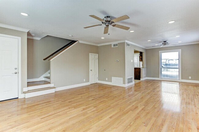 Foto del edificio - 3922 Law St