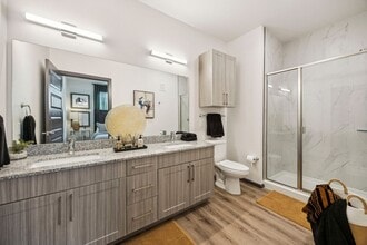 Interior Photo - Windsor Apartments