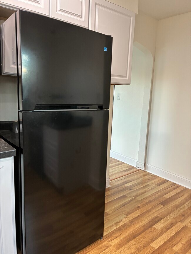 Foto del edificio - 326 Poplar St