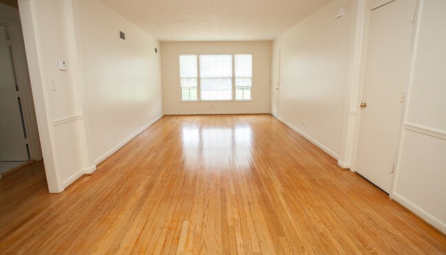 Foto del edificio - 331 Lambert St
