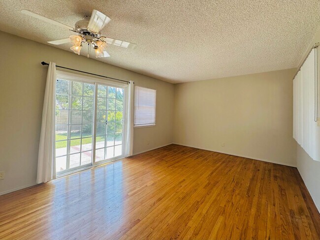Foto del edificio - Charming 3bed 1bath for Rent