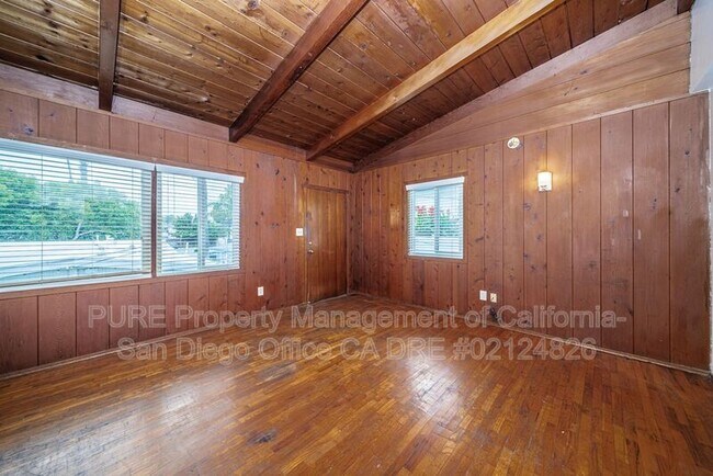 Foto del edificio - 1051 Grand Ave