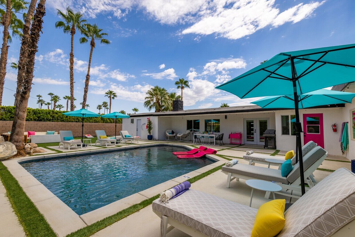 Foto principal - Stunning Desert Contemporary Home in Sunri...