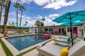 Building Photo - 2056 Paseo Roseta