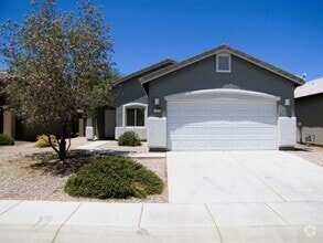 Building Photo - 5269 Encanto Dr