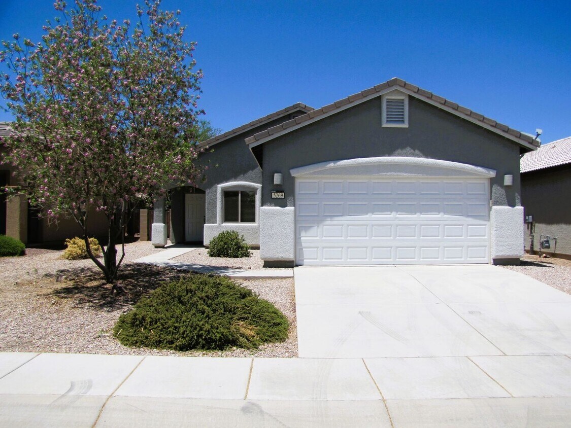 Primary Photo - 3BR/2BA/2CG, 1302 sq.ft. home in Chaparral...