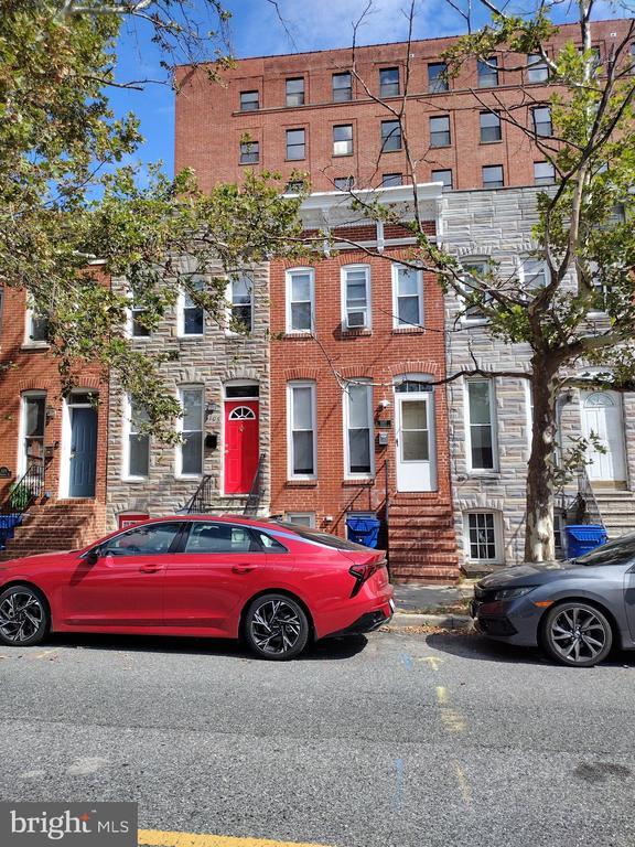 Building Photo - 1107 W Hamburg St
