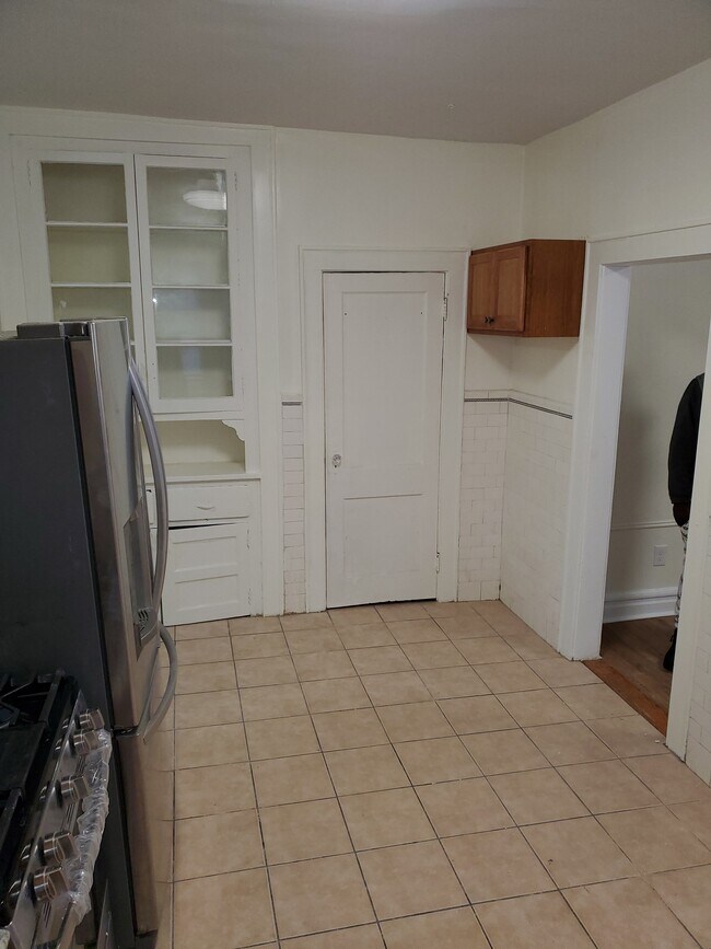 Foto del edificio - 300 Kerrigan Blvd