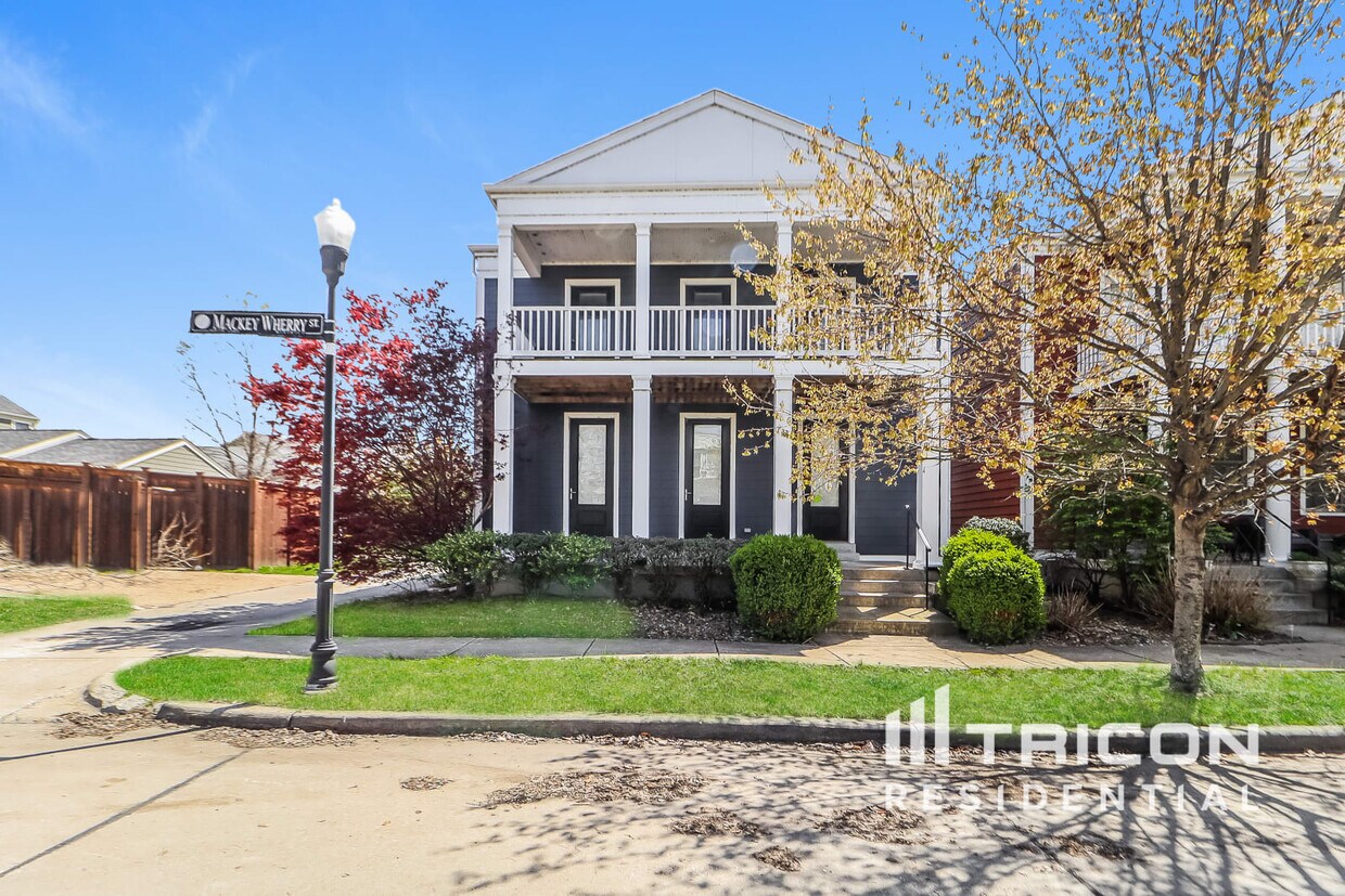 Primary Photo - 3441 Mackey Wherry St
