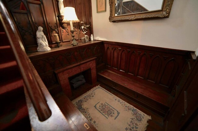 Foto del edificio - 2236 N Terrace Ave