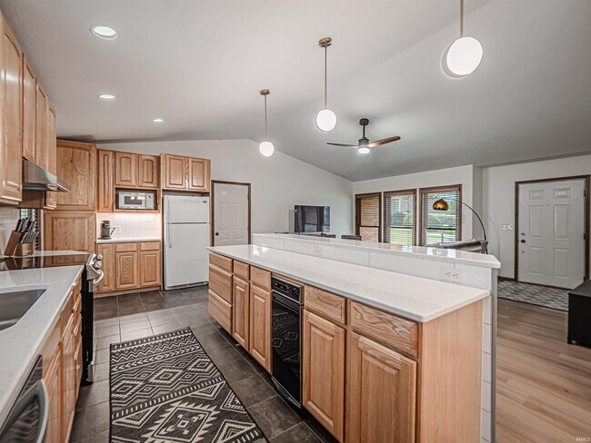 Foto del edificio - 6166 River Bluff Dr