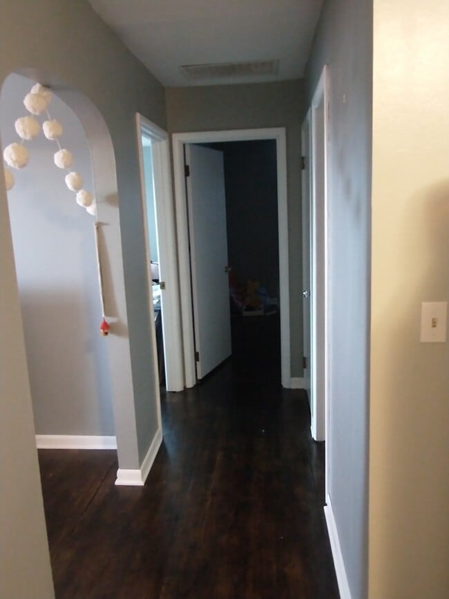 Foto del edificio - 407 N College St