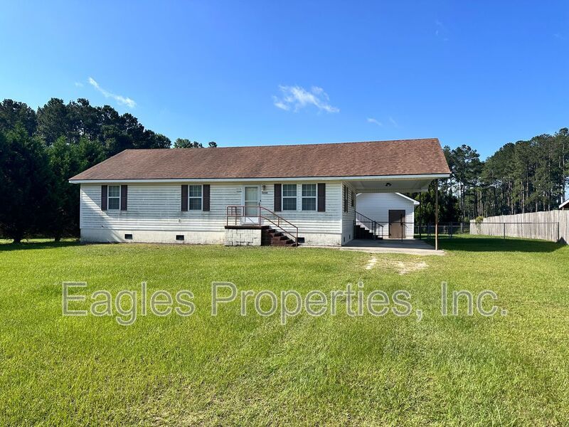 Primary Photo - 1739 Old Grantham Rd