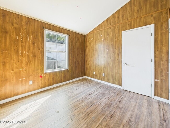 Building Photo - 111 Sternberg Dr