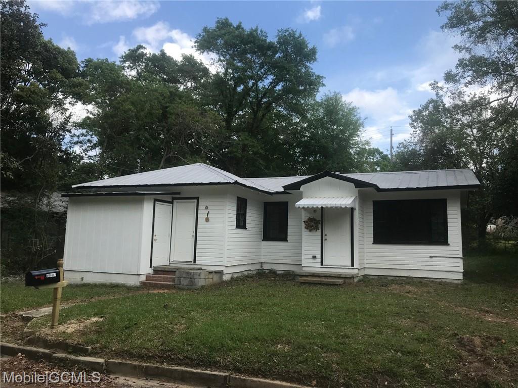 49 Gulf St, Chickasaw, AL 36611 House Rental in Chickasaw, AL