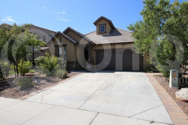 Building Photo - 10151 W Los Gatos Dr